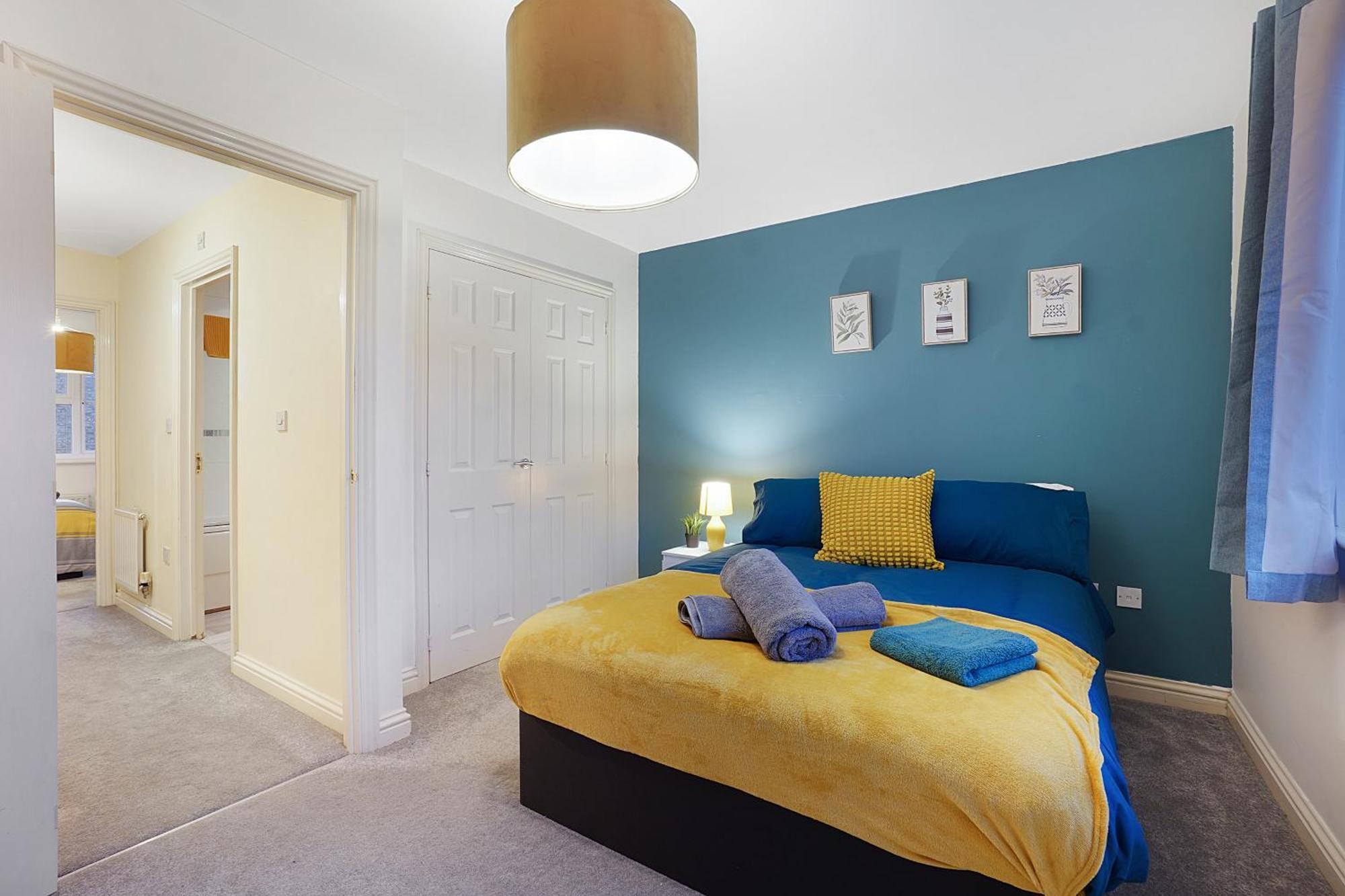 Comfortable Stylish Townhouse In Ashford Sleeps 5 Netflix 2 Parking Spaces Perfect For Contractors And Families Exterior foto